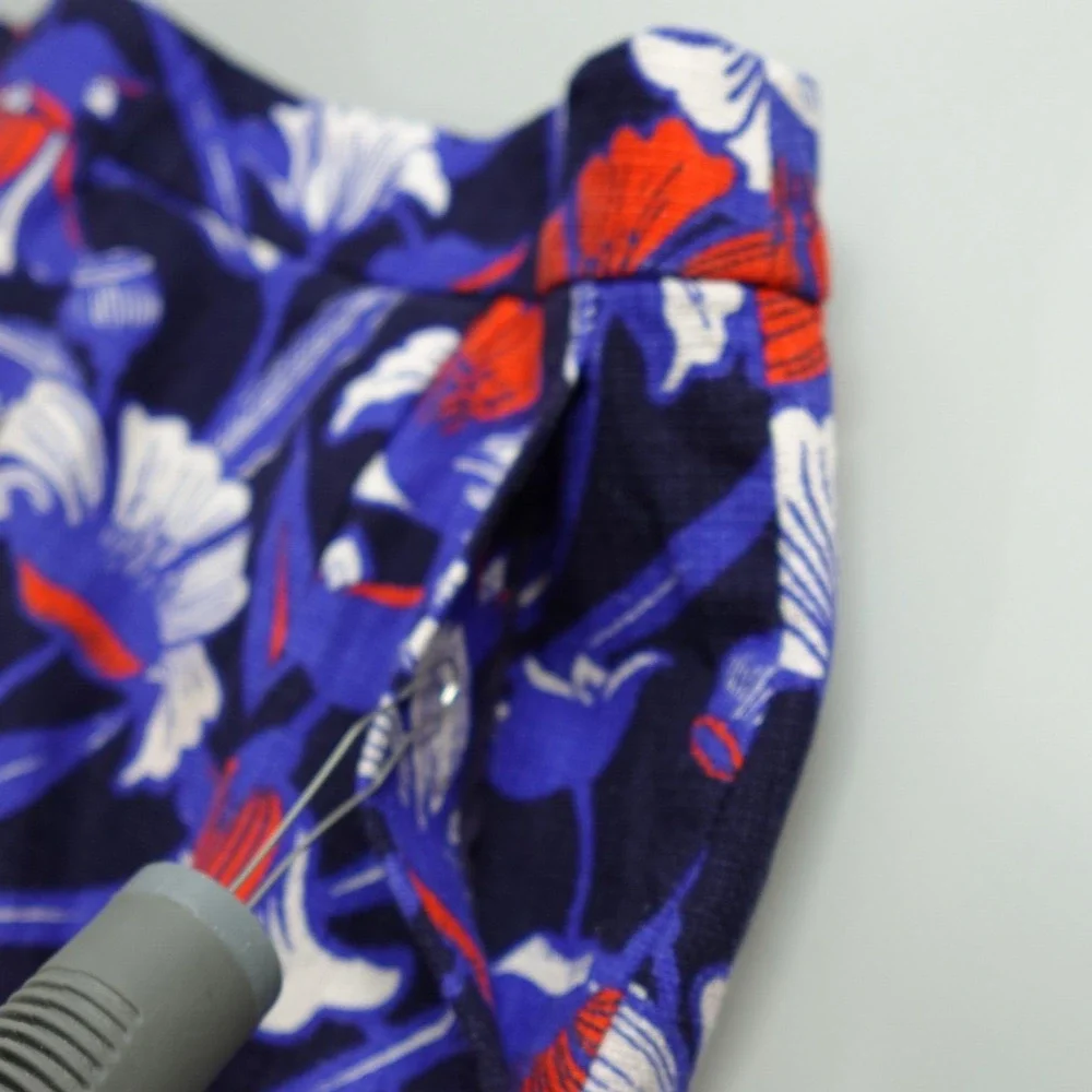 J Crew Mini Skirt 10 Blue Floral Print‎ Basketweave Mod Whimsical